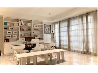 Reihenhaus zur Miete mit 2 Zimmer in Sathon, Bangkok