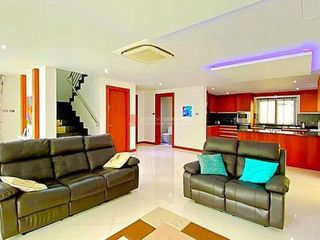 For sale 4 bedrooms house in Bang Lamung, Chonburi