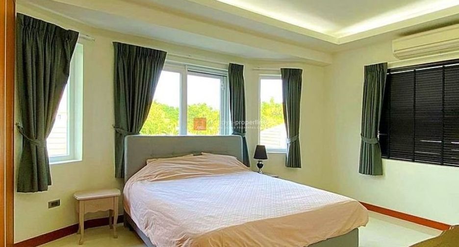 For sale 4 bedrooms house in Bang Lamung, Chonburi