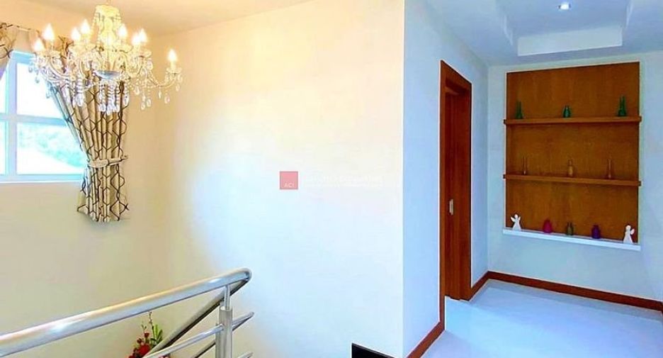 For sale 4 bedrooms house in Bang Lamung, Chonburi