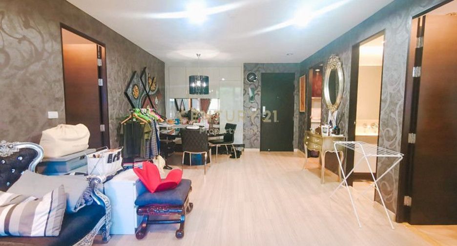 À vendre 2 chambres condo à Pathum Wan, Bangkok