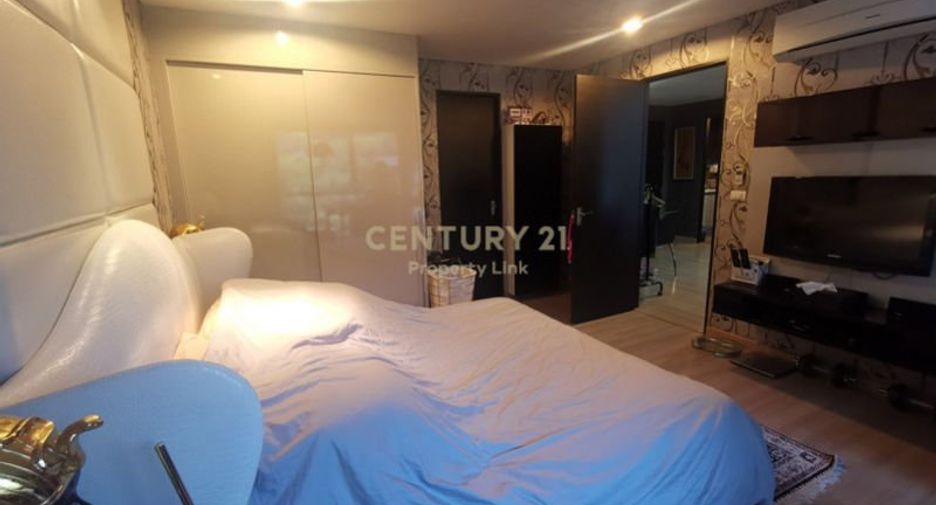 À vendre 2 chambres condo à Pathum Wan, Bangkok