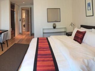 For rent 3 Beds condo in Phaya Thai, Bangkok