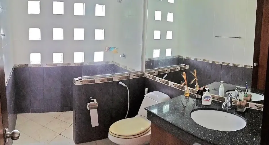 For rent 2 bed condo in Thalang, Phuket