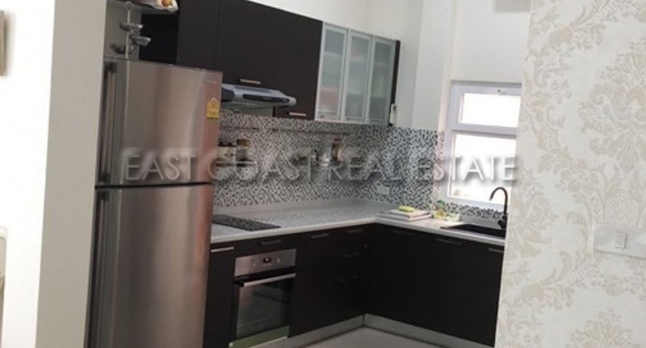 For sale 2 bedrooms house in East Pattaya, Pattaya