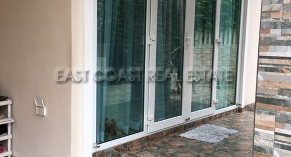 For sale 2 bedrooms house in East Pattaya, Pattaya