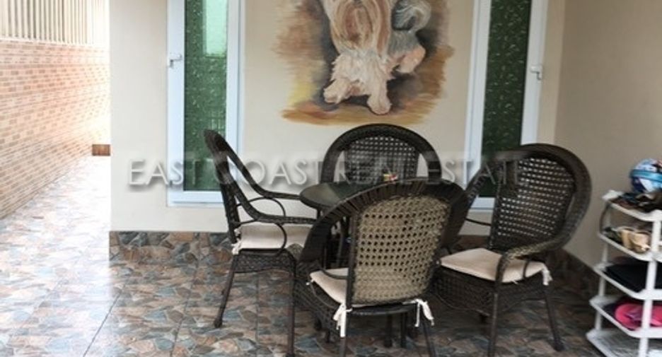 For sale 2 bedrooms house in East Pattaya, Pattaya