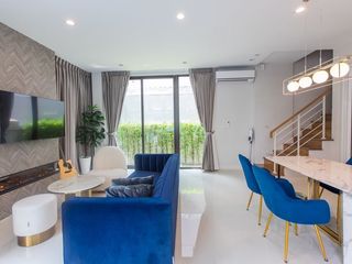 For rent 4 Beds townhouse in Lat Phrao, Bangkok