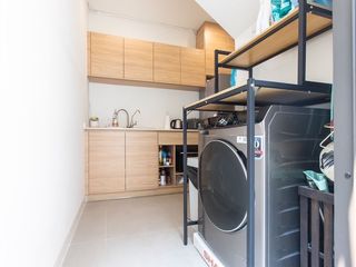 For rent 4 Beds townhouse in Lat Phrao, Bangkok
