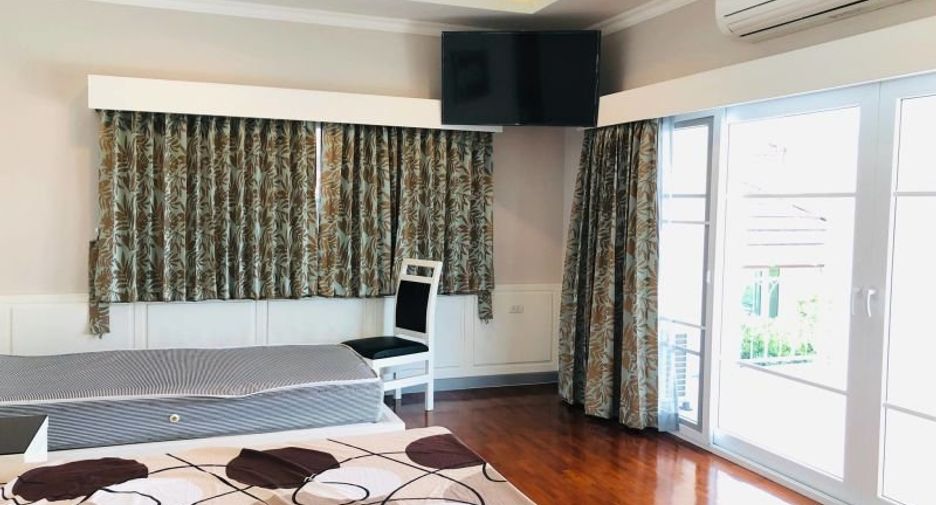 For rent 4 bedrooms house in Bang Lamung, Chonburi