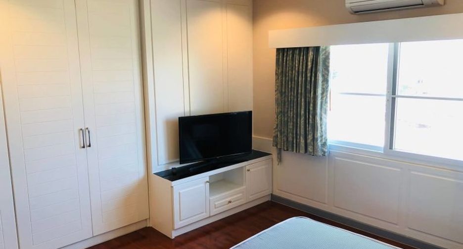 For rent 4 bedrooms house in Bang Lamung, Chonburi
