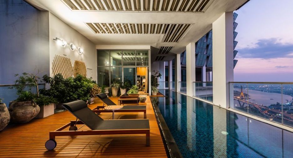 À vendre 3 chambres condo à Yan Nawa, Bangkok