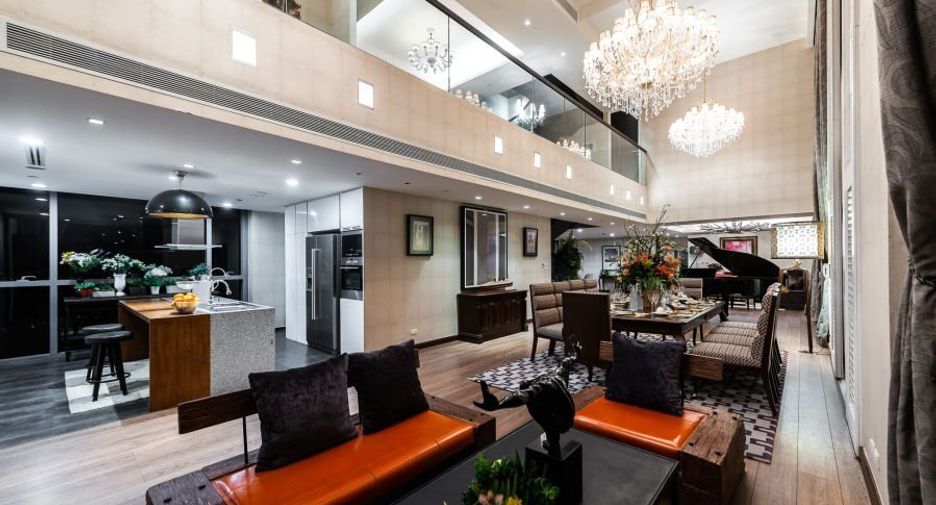 À vendre 3 chambres condo à Yan Nawa, Bangkok