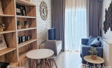 For sale 1 bed condo in Huai Khwang, Bangkok
