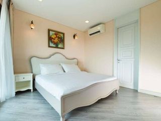 For sale 4 bed condo in Hua Hin, Prachuap Khiri Khan
