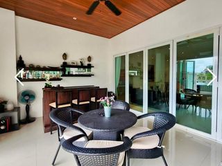 For sale 3 bed condo in Kathu, Phuket
