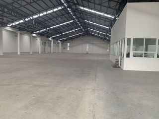 For rent warehouse in Phra Pradaeng, Samut Prakan