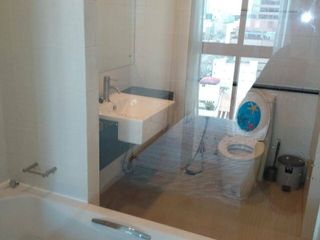 For sale 1 Beds condo in Huai Khwang, Bangkok