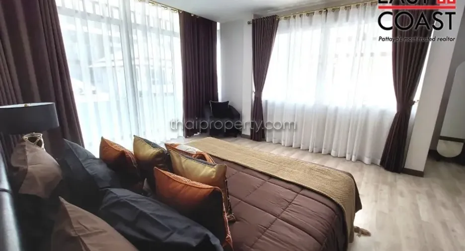 Haus zum Kauf mit 4 Zimmer in Bang Lamung, Chonburi