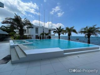 For sale 3 ベッドルーム condo in Na Jomtien, Pattaya