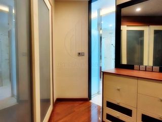 À louer et à vendre 3 chambres condo à Sathon, Bangkok