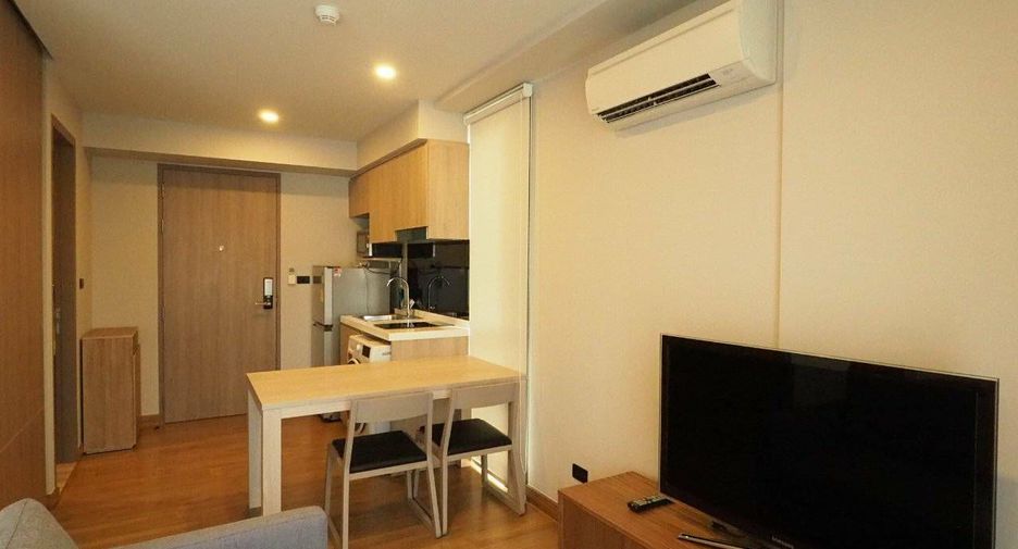 For rent 1 bed condo in Phaya Thai, Bangkok