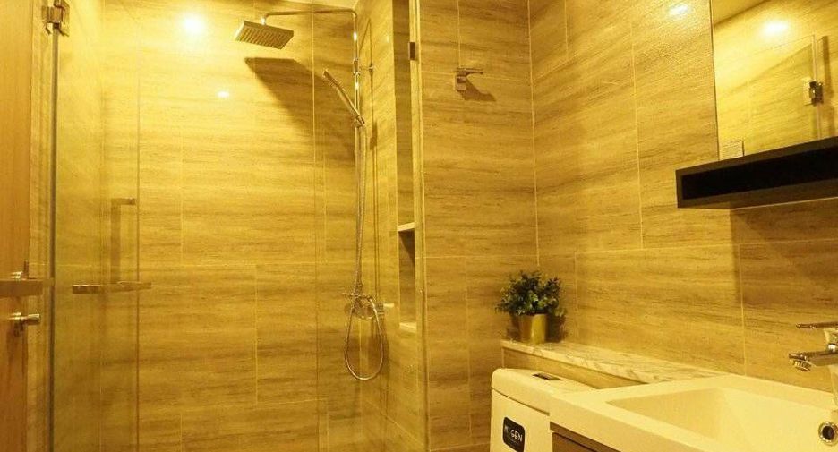 For rent 1 bed condo in Phaya Thai, Bangkok