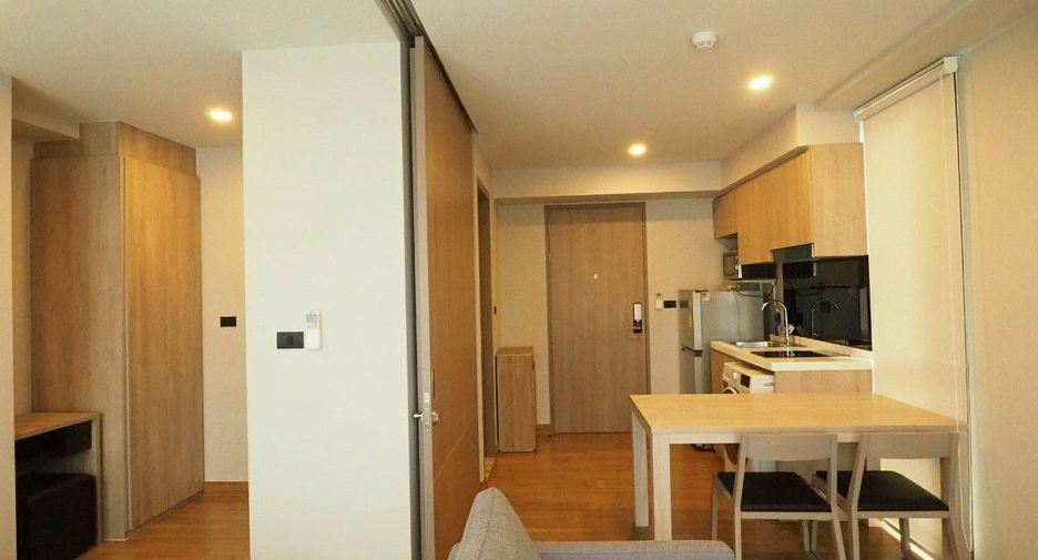 For rent 1 bed condo in Phaya Thai, Bangkok