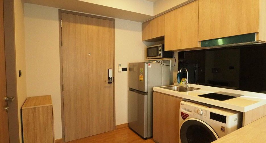 For rent 1 bed condo in Phaya Thai, Bangkok