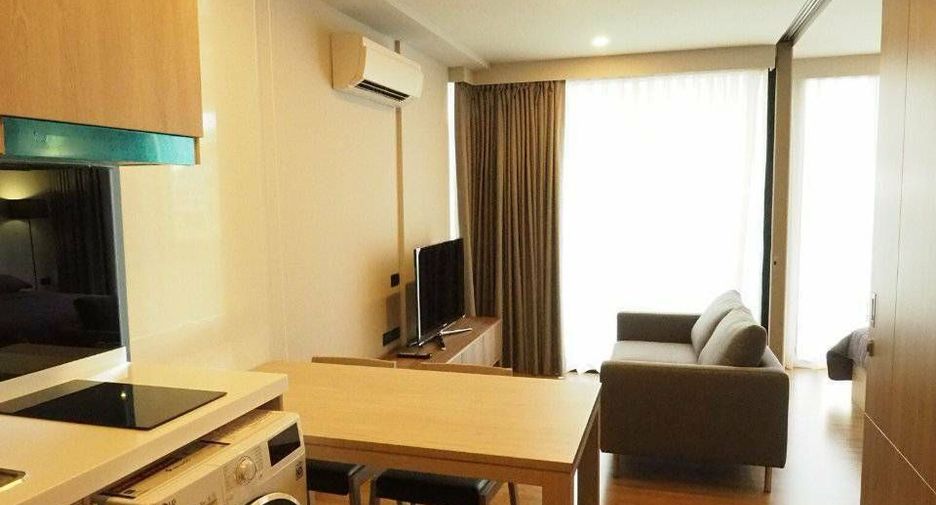 For rent 1 bed condo in Phaya Thai, Bangkok