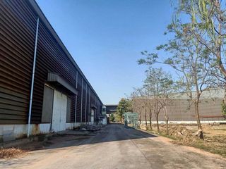 For rent warehouse in Mueang Samut Sakhon, Samut Sakhon