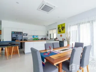 For sale 5 bed villa in Hua Hin, Prachuap Khiri Khan
