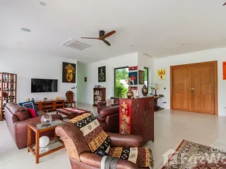 For sale 5 bed villa in Hua Hin, Prachuap Khiri Khan