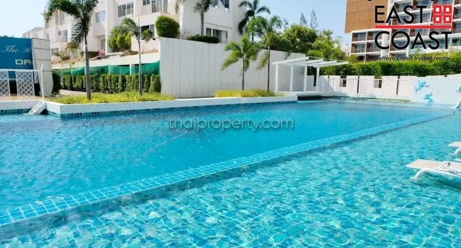 For sale 3 bedrooms condo in Jomtien, Pattaya