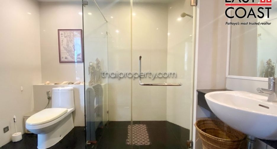For sale 3 ベッドルーム condo in Bang Lamung, Chonburi