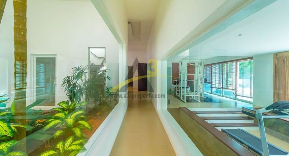 For rent and for sale 4 bedrooms villa in Kathu, Phuket