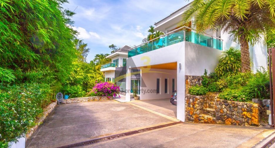 For rent and for sale 4 bedrooms villa in Kathu, Phuket