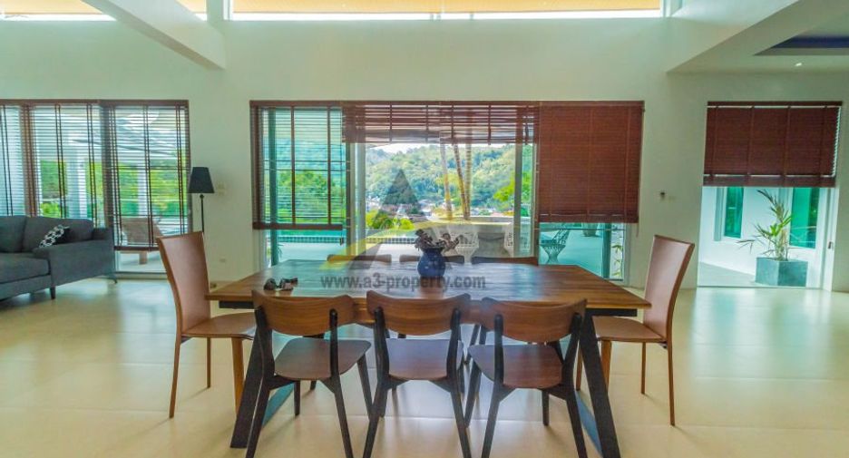 For rent and for sale 4 bedrooms villa in Kathu, Phuket