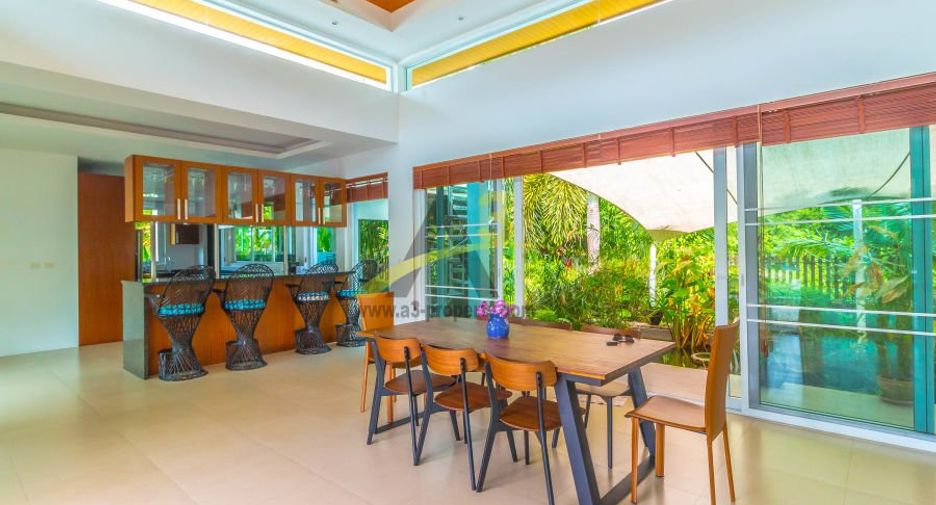 For rent and for sale 4 bedrooms villa in Kathu, Phuket