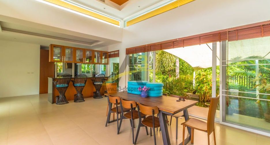 For rent and for sale 4 bedrooms villa in Kathu, Phuket