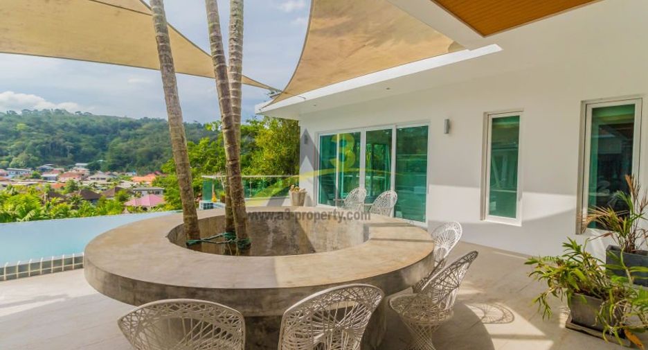 For rent and for sale 4 bedrooms villa in Kathu, Phuket