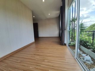 Casa adosada en venta de 5 habitaciones en Phra Nakhon, Bangkok