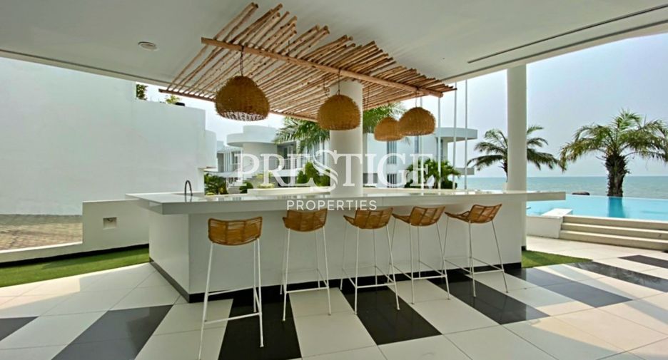 For rent and for sale 2 bedrooms condo in Sattahip, Chonburi