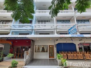 For sale 2 bed townhouse in Cha Am, Phetchaburi