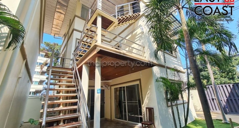 For rent 3 bed house in Pratumnak, Pattaya