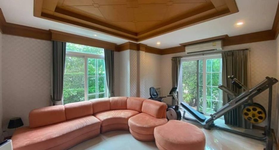 For sale 7 bedrooms house in Phasi Charoen, Bangkok