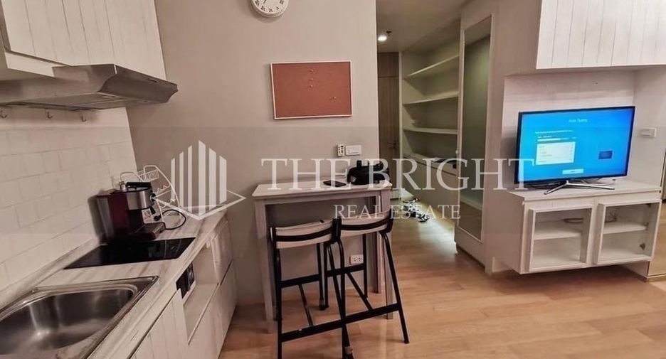 For rent 1 Beds condo in Phaya Thai, Bangkok