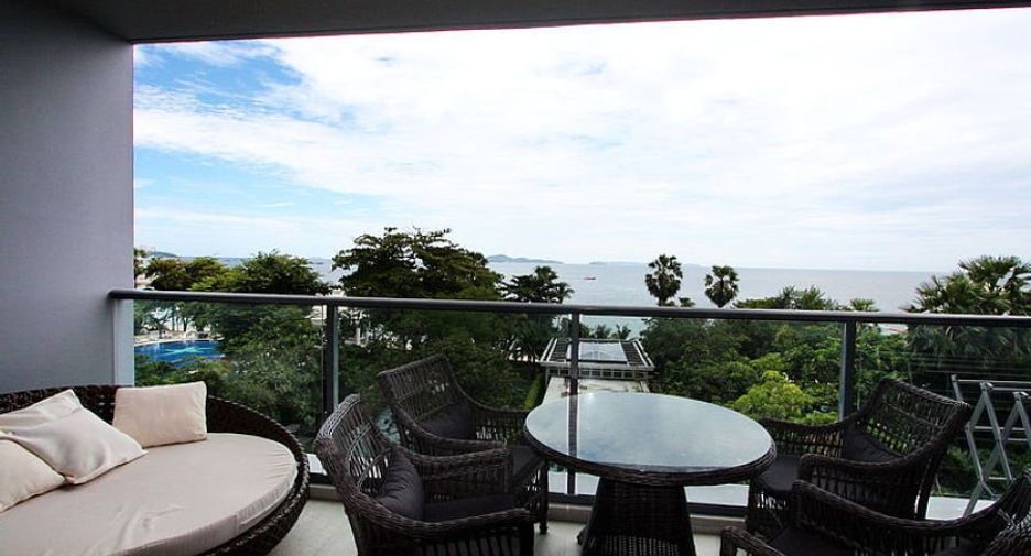 Condo en alquiler de 2 habitaciones en Bang Lamung, Chonburi