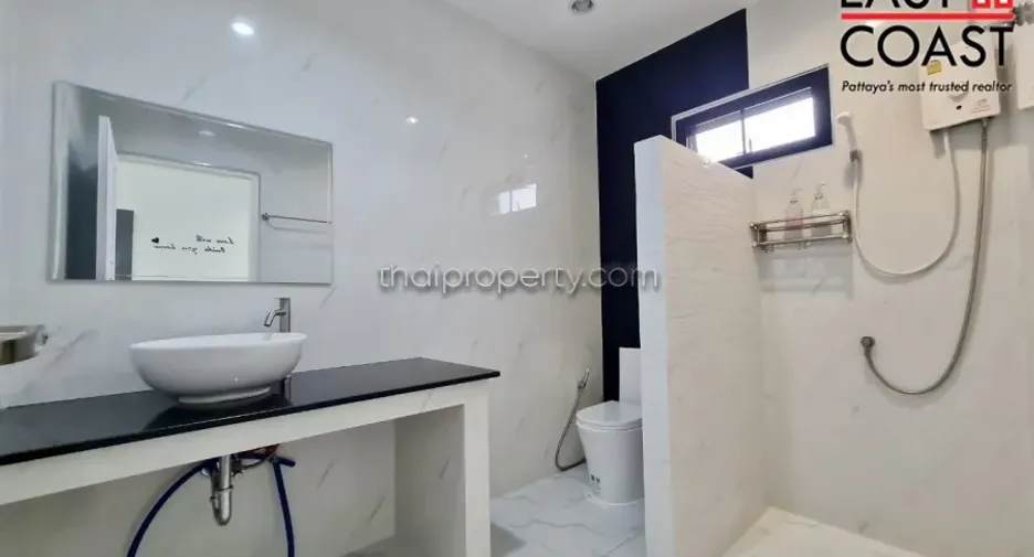 For sale 2 ベッドルーム house in Huay Yai, Pattaya