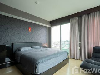 For rent 2 Beds condo in Khlong San, Bangkok
